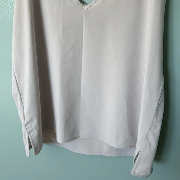 NWT Vuori Villa Cami in color Suede sz L - Picture 13 of 13